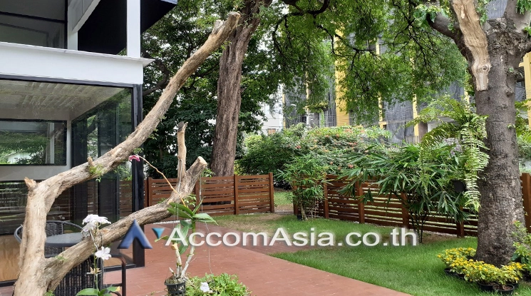 Home Office, Pet friendly house for rent in Ploenchit, Bangkok Code 1718582