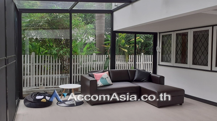 5  2 br House For Rent in ploenchit ,Bangkok BTS Ploenchit 1718582