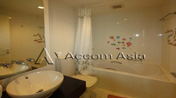 9  2 br Condominium For Rent in Sukhumvit ,Bangkok BTS Asok - MRT Sukhumvit at Urbana Sukhumvit 15 1518594