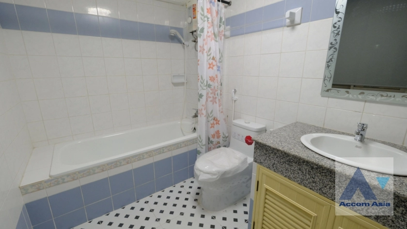 28  5 br Condominium For Rent in Sukhumvit ,Bangkok BTS Phrom Phong at Royal Castle Sukhumvit 39 2008501