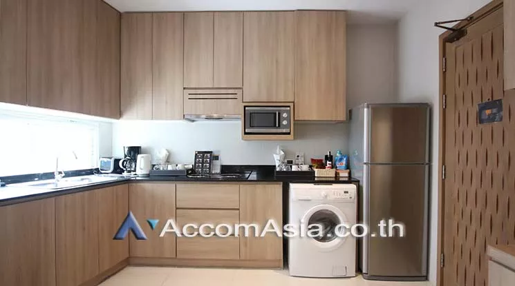unit 2 Bedrooms  Apartment For Rent in Sukhumvit, Bangkok  near BTS Phrom Phong (1418607)