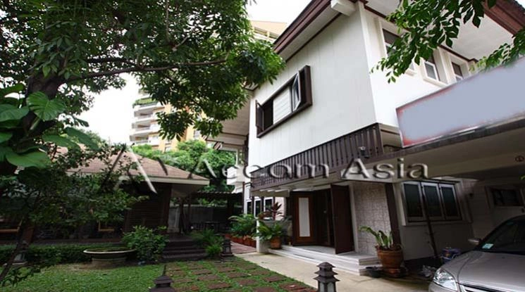  1  4 br House For Rent in Sukhumvit ,Bangkok BTS Ekkamai 2318653