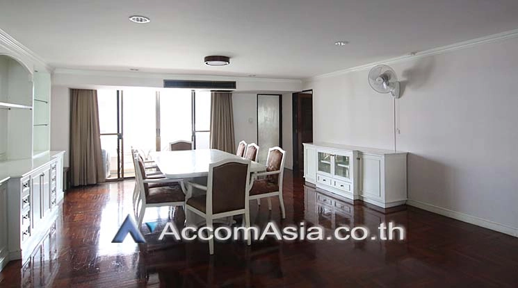 unit 3 Bedrooms  Condominium For Rent in Sukhumvit, Bangkok  near BTS Asok - MRT Sukhumvit (1518679)
