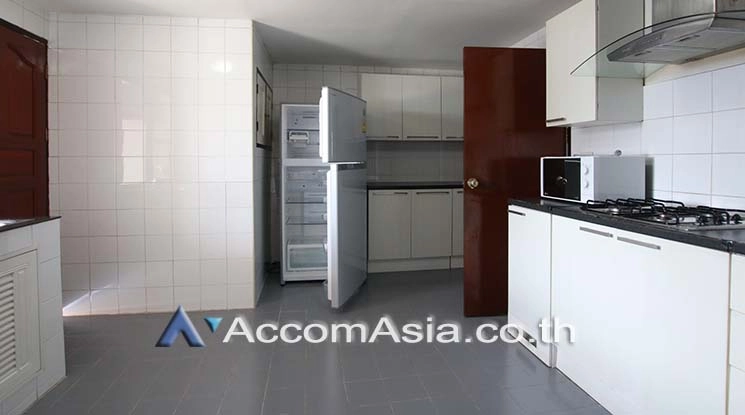 unit 3 Bedrooms  Condominium For Rent in Sukhumvit, Bangkok  near BTS Asok - MRT Sukhumvit (1518679)