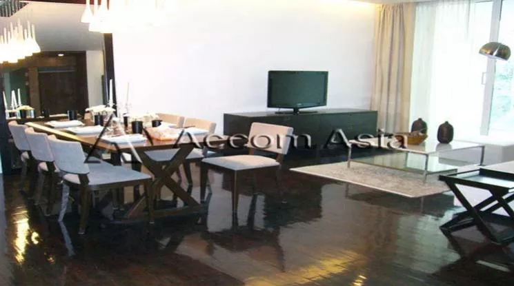  3 Bedrooms  Apartment For Rent in Sukhumvit, Bangkok  near BTS Asok - MRT Sukhumvit (1418680)