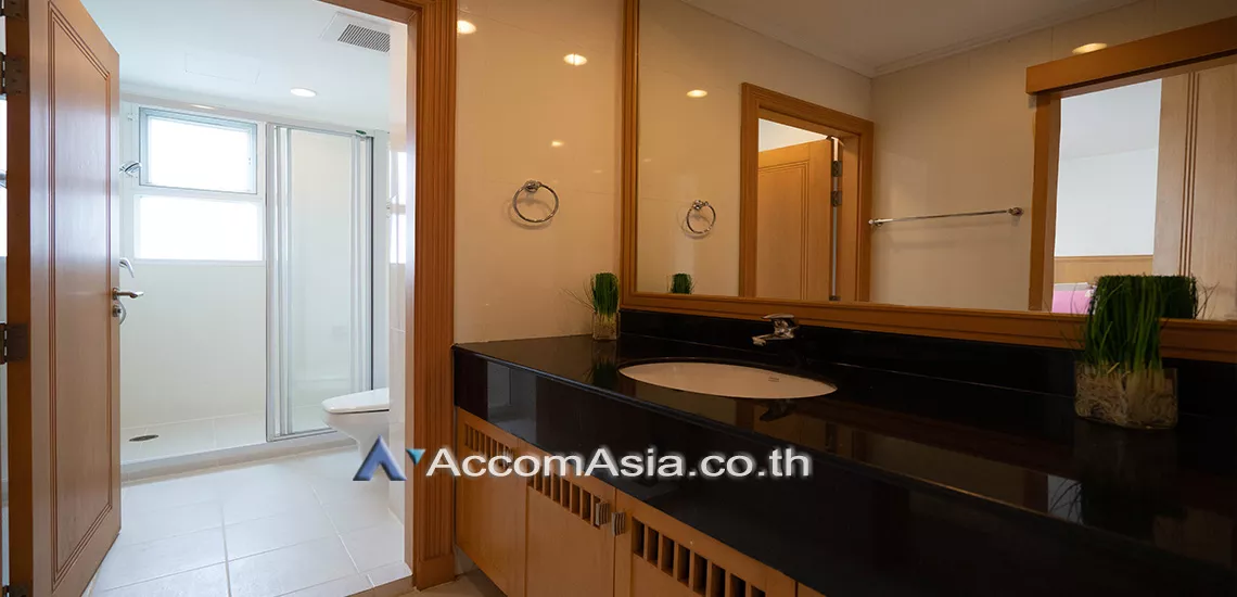 12  3 br Apartment For Rent in Sukhumvit ,Bangkok BTS Phrom Phong at Apartment with Top Facilities, Close to Emshere 1418690