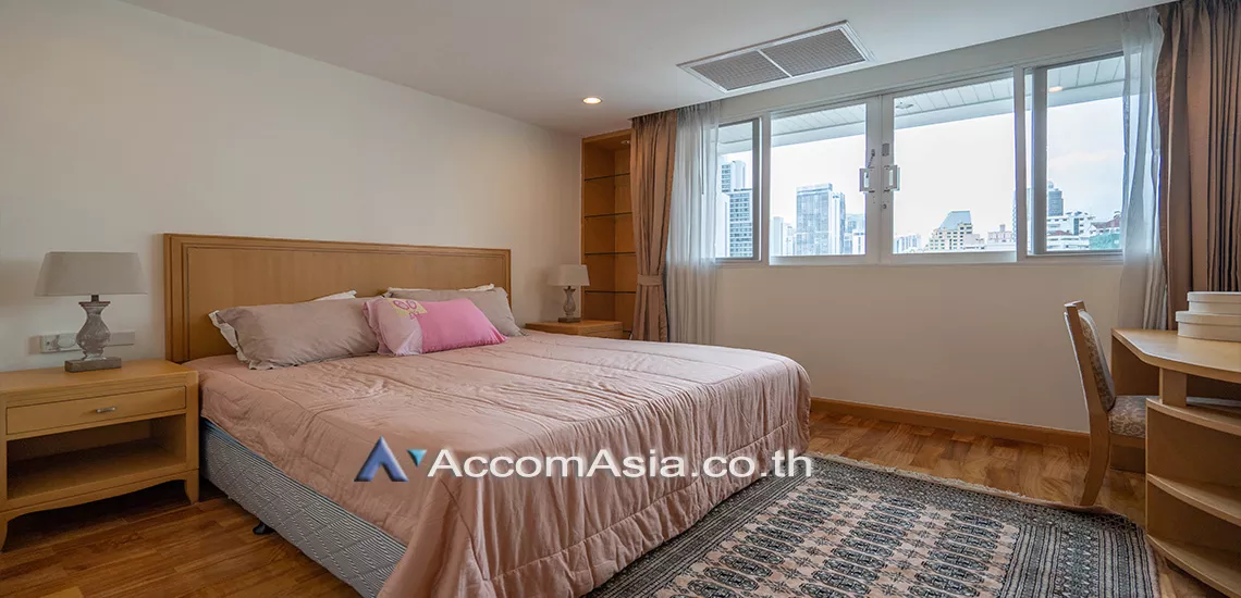 8  3 br Apartment For Rent in Sukhumvit ,Bangkok BTS Phrom Phong at High-quality facility 1418690