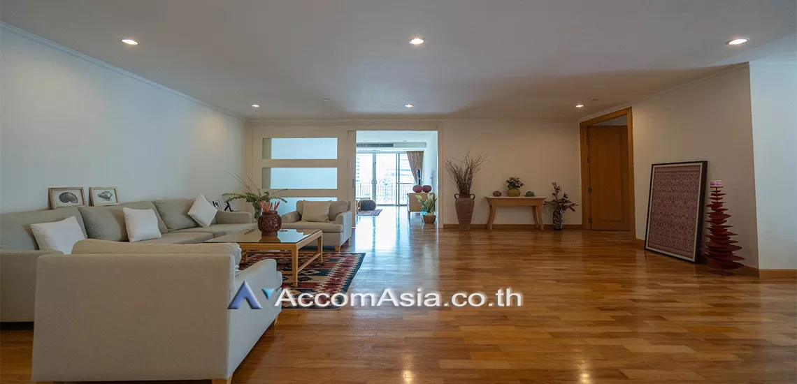  1  3 br Apartment For Rent in Sukhumvit ,Bangkok BTS Phrom Phong at Apartment with Top Facilities, Close to Emshere 1418690