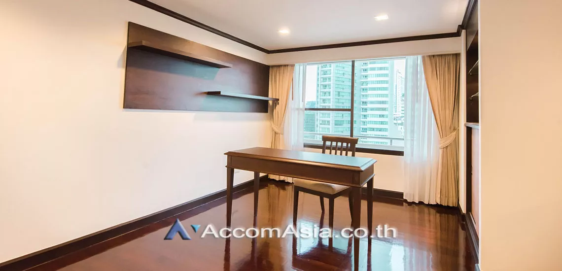 6  3 br Apartment For Rent in Sukhumvit ,Bangkok BTS Asok - MRT Sukhumvit at Warm Family Atmosphere 1418721