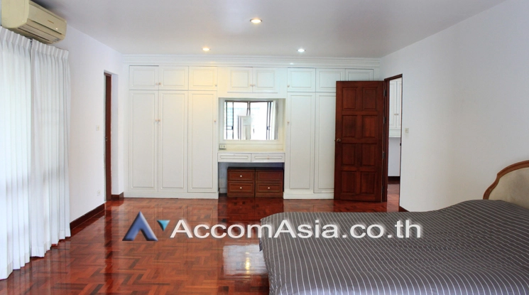 8  4 br House For Rent in New Phetchaburi ,Bangkok  1718725