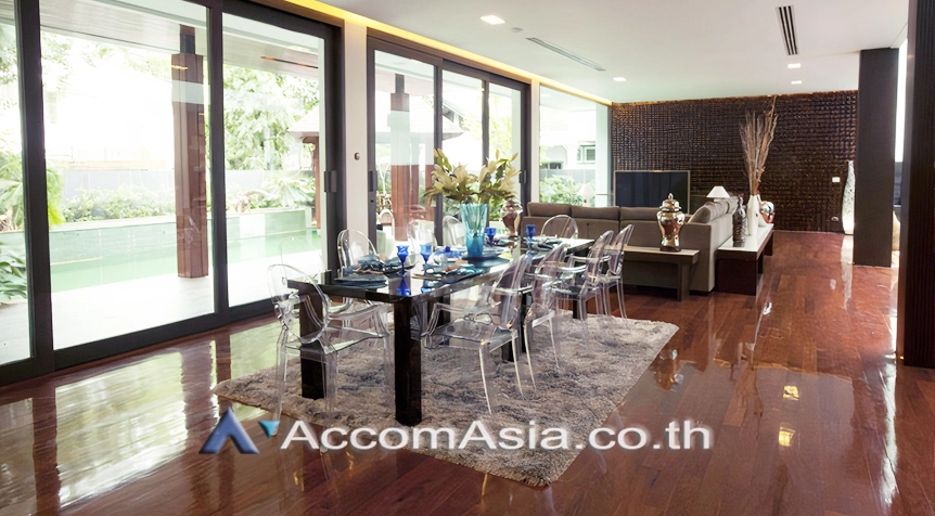 4  4 br House for rent and sale in Sukhumvit ,Bangkok BTS Ekkamai 2418794