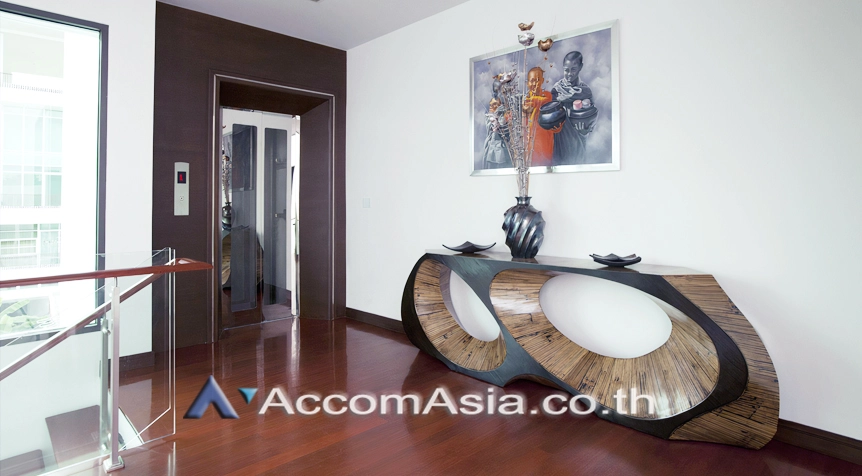 9  4 br House for rent and sale in Sukhumvit ,Bangkok BTS Ekkamai 2418794