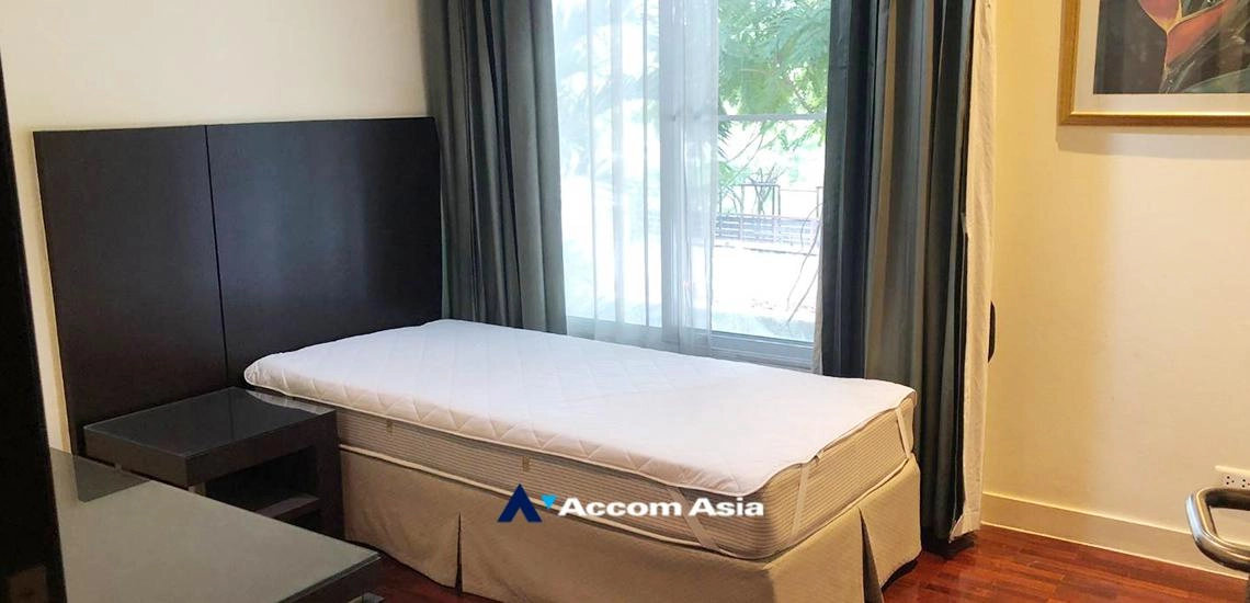 6  3 br House for rent and sale in Lat Phrao ,Bangkok  at Bangkok Villa 1818828