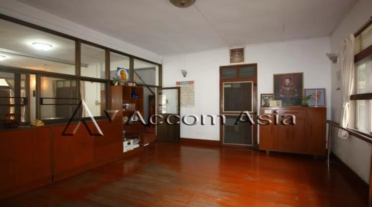 6  3 br House For Rent in Sathorn ,Bangkok  1718861