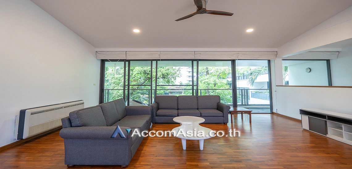 unitPet friendly | Corner apartment with open layout and garden view (1418882)