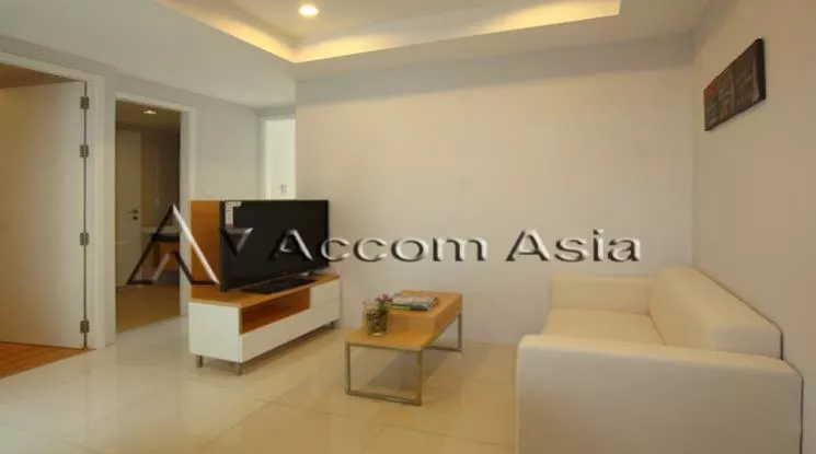 unit 2 Bedrooms  Apartment For Rent in Sathorn, Bangkok  near BTS Chong Nonsi (1418898)