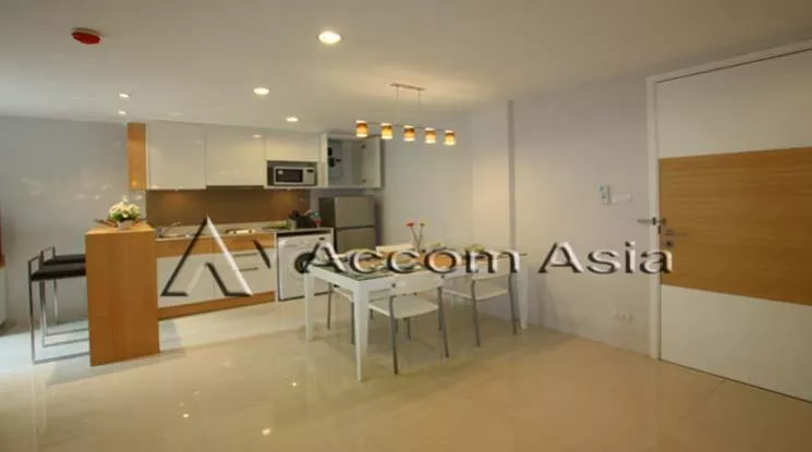 unit 2 Bedrooms  Apartment For Rent in Sathorn, Bangkok  near BTS Chong Nonsi (1418899)