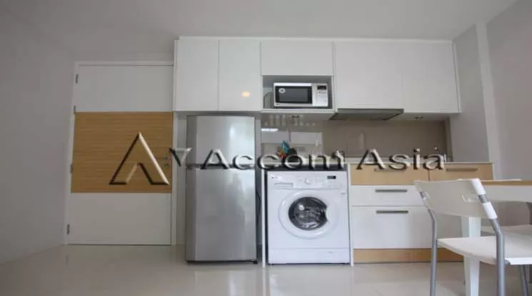 5  1 br Apartment For Rent in Sathorn ,Bangkok BTS Chong Nonsi at A Contemporary Low Rise Residence 1418902