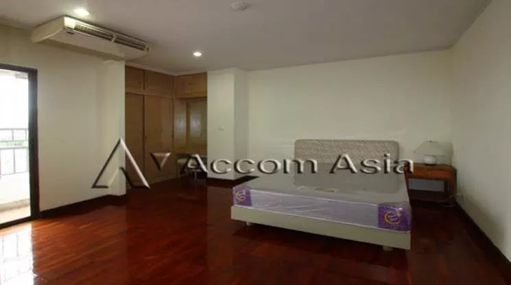 7  4 br Apartment For Rent in Sukhumvit ,Bangkok BTS Phrom Phong at Greenery garden and privacy 1418922