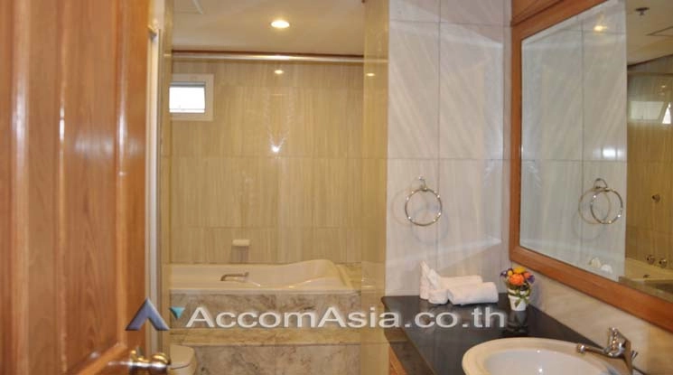 14  4 br Apartment For Rent in Sukhumvit ,Bangkok BTS Asok - MRT Sukhumvit at A Classic Style 1418946