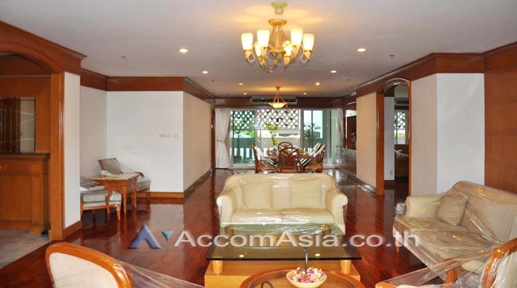  1  4 br Apartment For Rent in Sukhumvit ,Bangkok BTS Asok - MRT Sukhumvit at A Classic Style 1418946