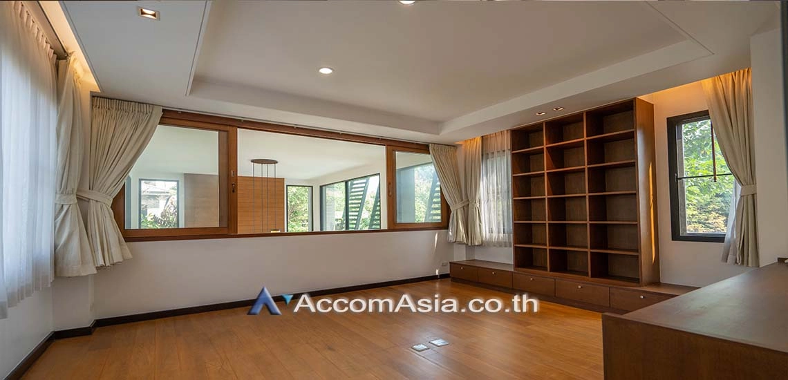 10  3 br House for rent and sale in Sukhumvit ,Bangkok BTS Thong Lo at Peaceful Living 1818962