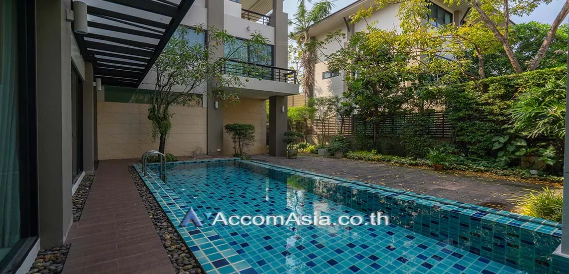 Private Swimming Pool |  3 Bedrooms  House For Rent in Sukhumvit, Bangkok  near BTS Thong Lo (1818962)