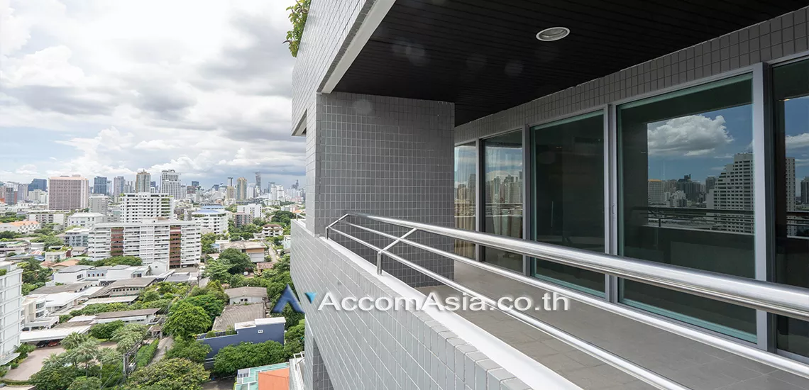5  3 br Apartment For Rent in Sukhumvit ,Bangkok BTS Thong Lo at Fully Furnished Suites 1418969