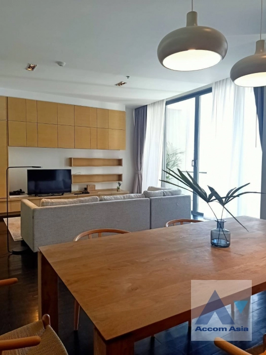 unitModern condo with city view, family layout near Asoke (1518991)