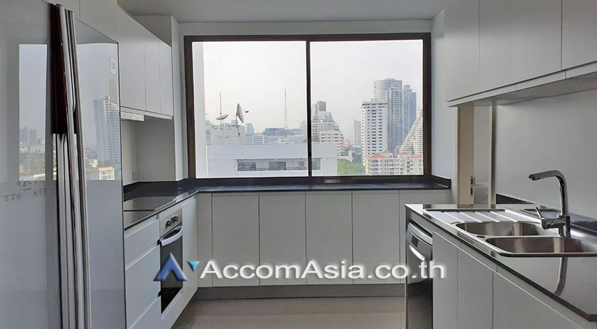 6  3 br Apartment for rent and sale in Sukhumvit ,Bangkok BTS Phrom Phong at High-Rise Serviced Apartment Near The Em District 1419035