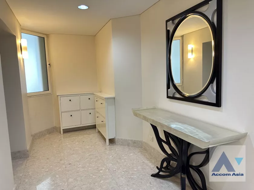 16  3 br Condominium For Rent in Ploenchit ,Bangkok BTS Chitlom at The Park Chidlom 1519060