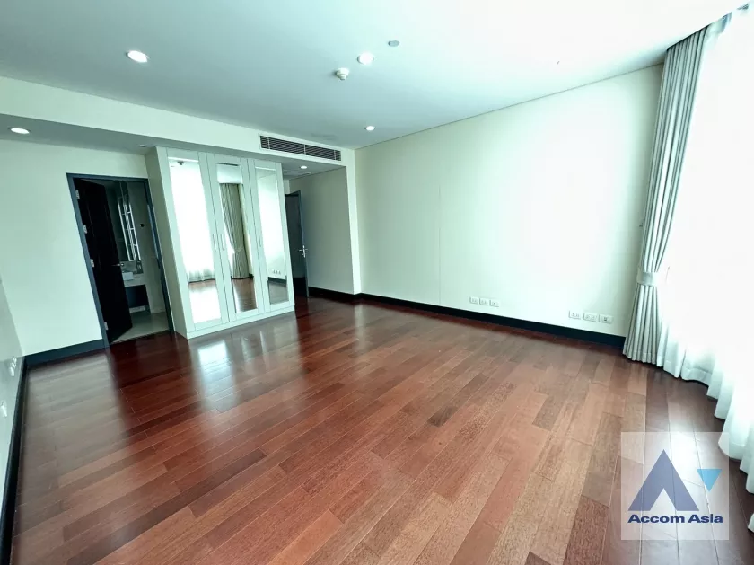 9  3 br Condominium For Rent in Ploenchit ,Bangkok BTS Chitlom at The Park Chidlom 1519060