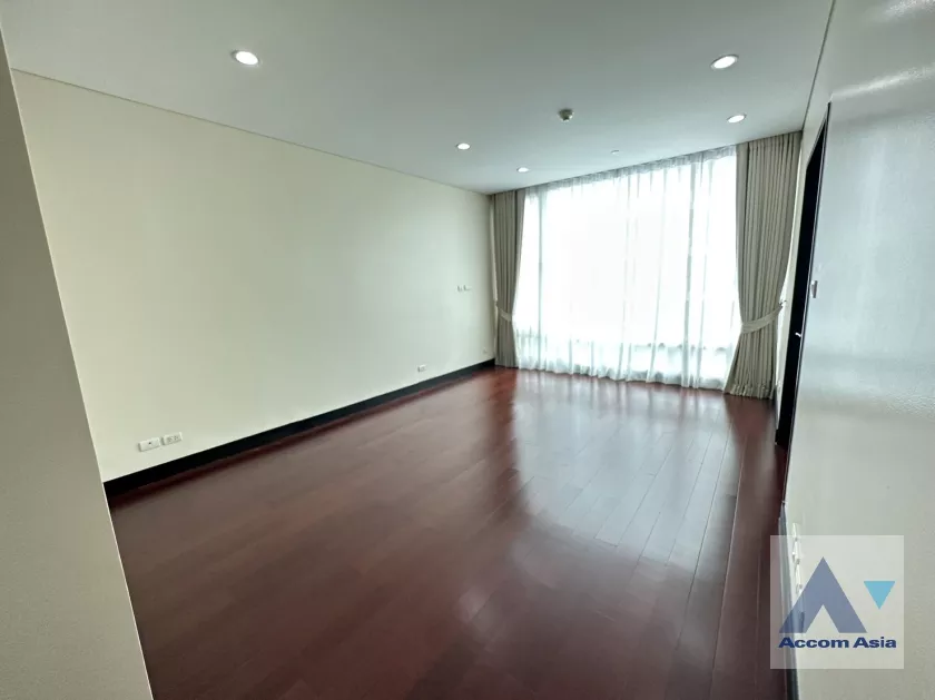 11  3 br Condominium For Rent in Ploenchit ,Bangkok BTS Chitlom at The Park Chidlom 1519060