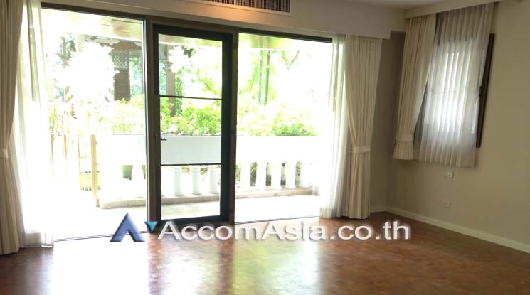 unitApartment with pool view and 4 ensuite bedrooms in Sathorn (1519082)