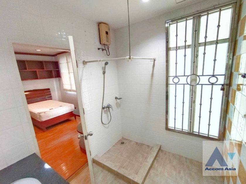 28  4 br House for rent and sale in Sukhumvit ,Bangkok BTS Thong Lo at Baan Klang Krung Thonglor 2519096