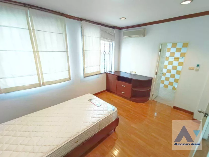 12  4 br House For Rent in Sukhumvit ,Bangkok BTS Thong Lo at Baan Klang Krung Thonglor 2519096