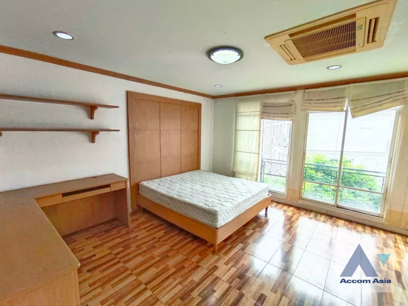 15  4 br House For Rent in Sukhumvit ,Bangkok BTS Thong Lo at Baan Klang Krung Thonglor 2519096