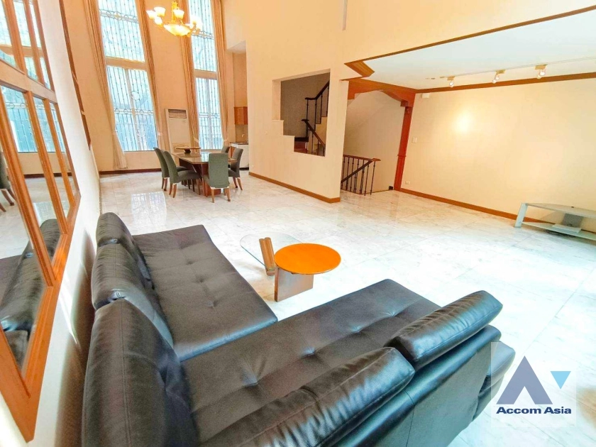  1  4 br House for rent and sale in Sukhumvit ,Bangkok BTS Thong Lo at Baan Klang Krung Thonglor 2519096