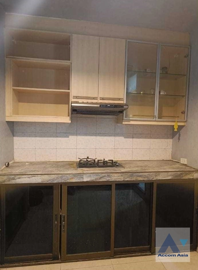 4  3 br House for rent and sale in Pattanakarn ,Bangkok  at Noble Thara Phatthanakan Village 1819105