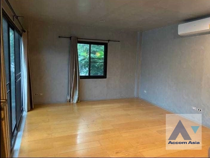 5  3 br House for rent and sale in Pattanakarn ,Bangkok  at Noble Tara 1819105