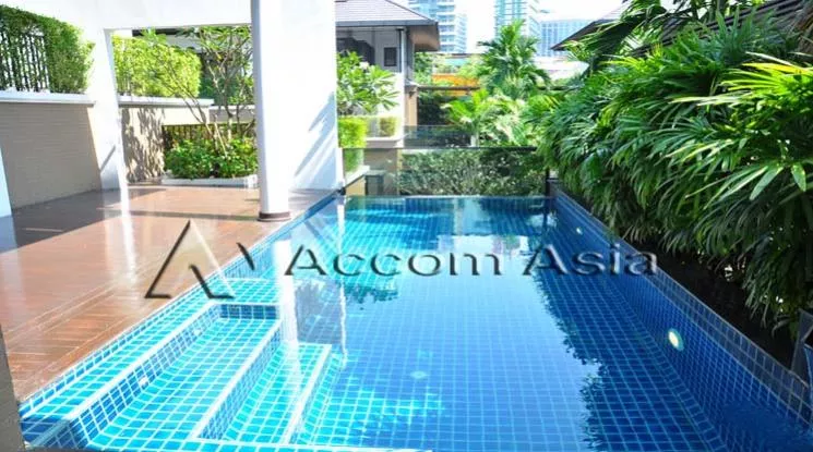 7  4 br House For Rent in Sukhumvit ,Bangkok BTS Asok - MRT Sukhumvit at House with pool Exclusive compound 1819116