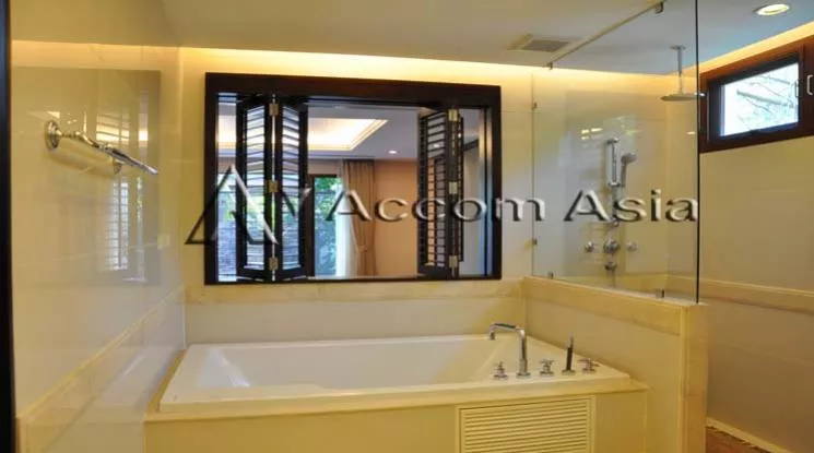 14  4 br House For Rent in Sukhumvit ,Bangkok BTS Asok - MRT Sukhumvit at House with pool Exclusive compound 1819116