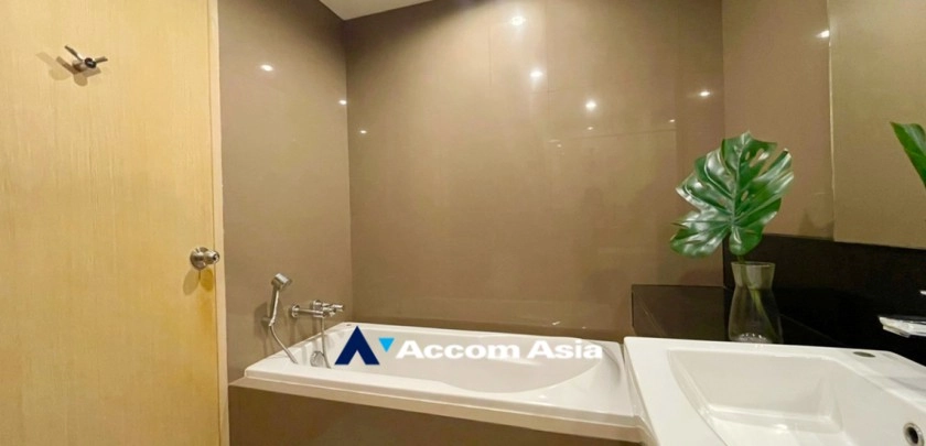 10  2 br Condominium For Sale in Sukhumvit ,Bangkok BTS Nana at Siri on 8 1519119