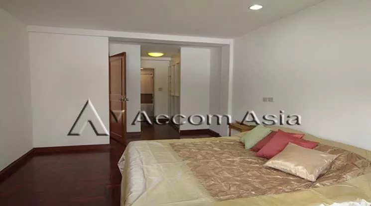 8  2 br Apartment For Rent in Ploenchit ,Bangkok BTS Chitlom at Private Apartment 1419212