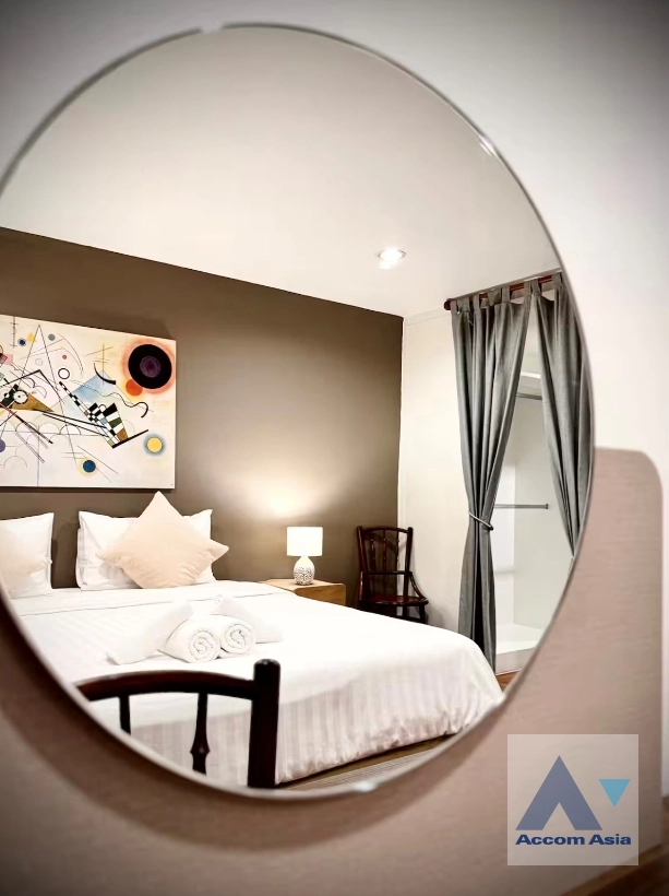 10  2 br Apartment for rent and sale in Ploenchit ,Bangkok BTS Chitlom at Private Apartment 1419212