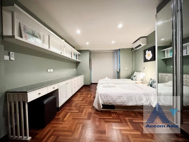 19  2 br Apartment for rent and sale in Ploenchit ,Bangkok BTS Chitlom at Private Apartment 1419212