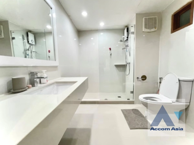 14  2 br Apartment for rent and sale in Ploenchit ,Bangkok BTS Chitlom at Private Apartment 1419212