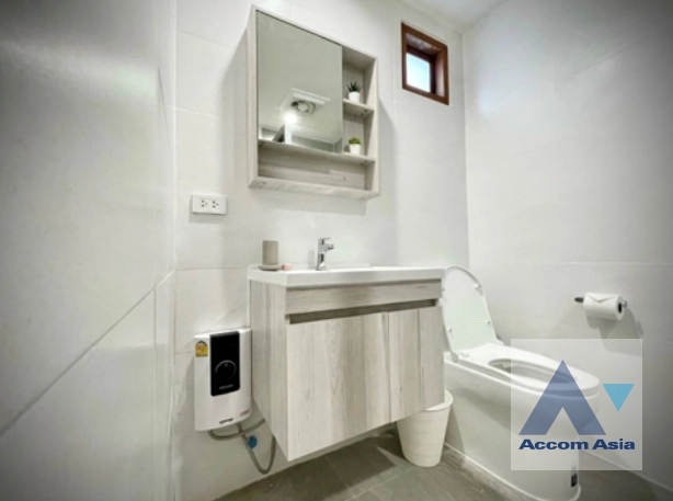 15  2 br Apartment for rent and sale in Ploenchit ,Bangkok BTS Chitlom at Private Apartment 1419212