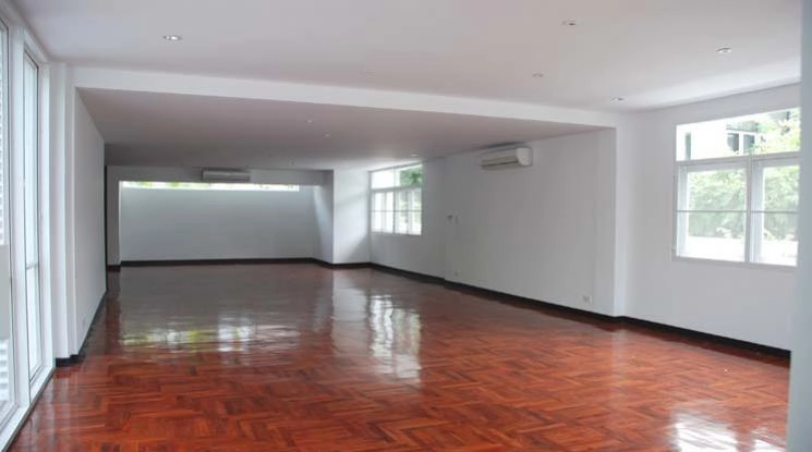 4  4 br House for rent and sale in Sukhumvit ,Bangkok BTS Thong Lo 90304