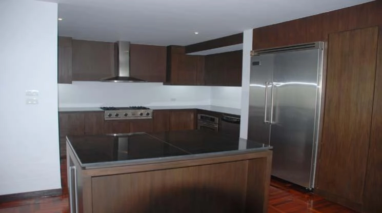 6  4 br House for rent and sale in Sukhumvit ,Bangkok BTS Thong Lo 90304